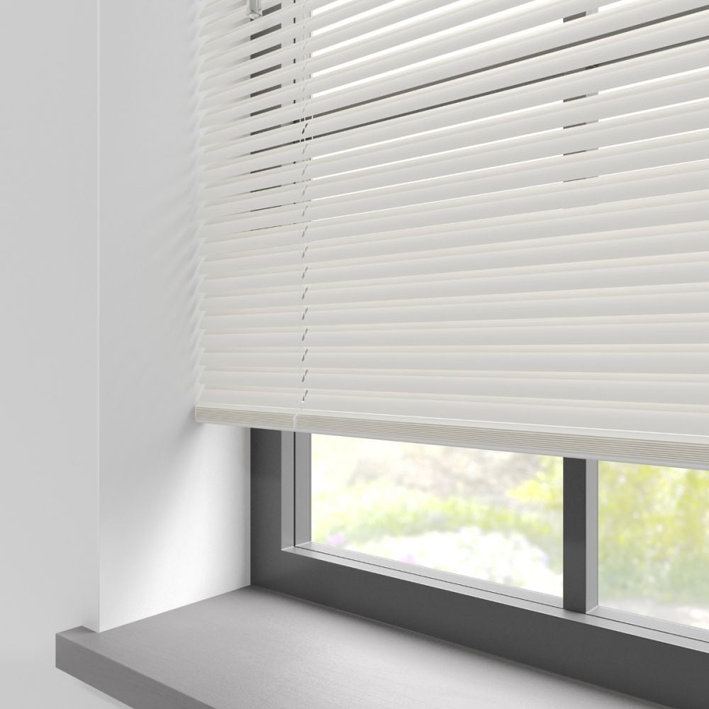 Canvas White Aluminium Venetian 